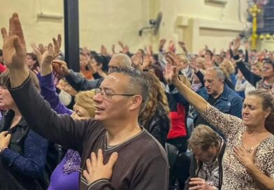 El avance de la iglesia evangélica en la política chilena