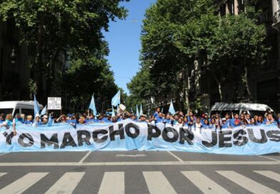 Masiva movilización cristiana en la ciudad de Buenos Aires con la «Marcha por Jesús»